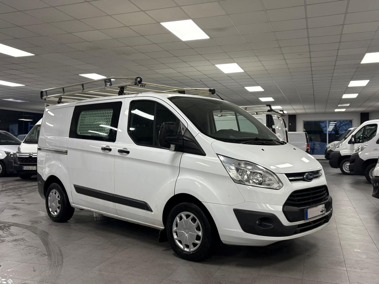 Ford Transit Custom 2.0 TDCi L1H1 Trend STOCK