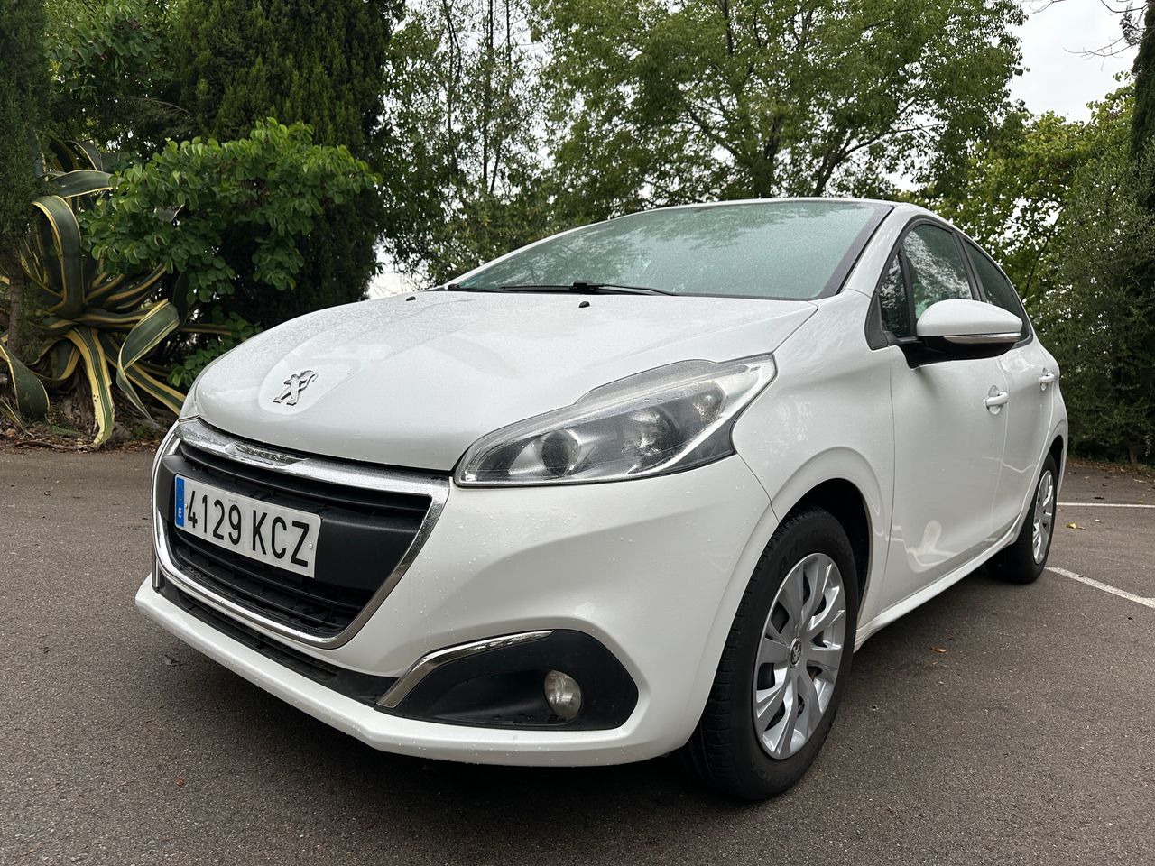 Foto peugeot 208 2017 /