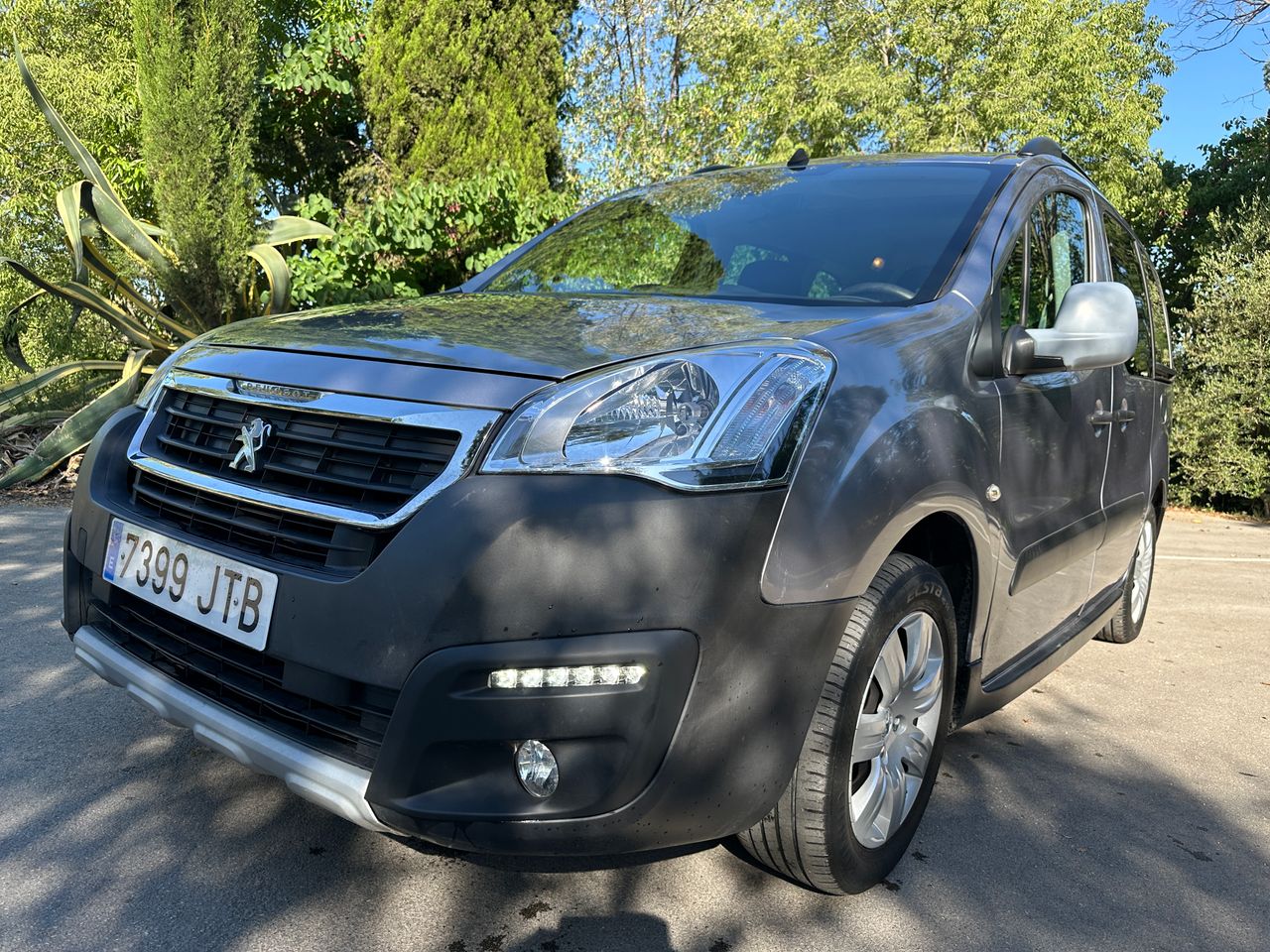 Foto peugeot partner 2016 /