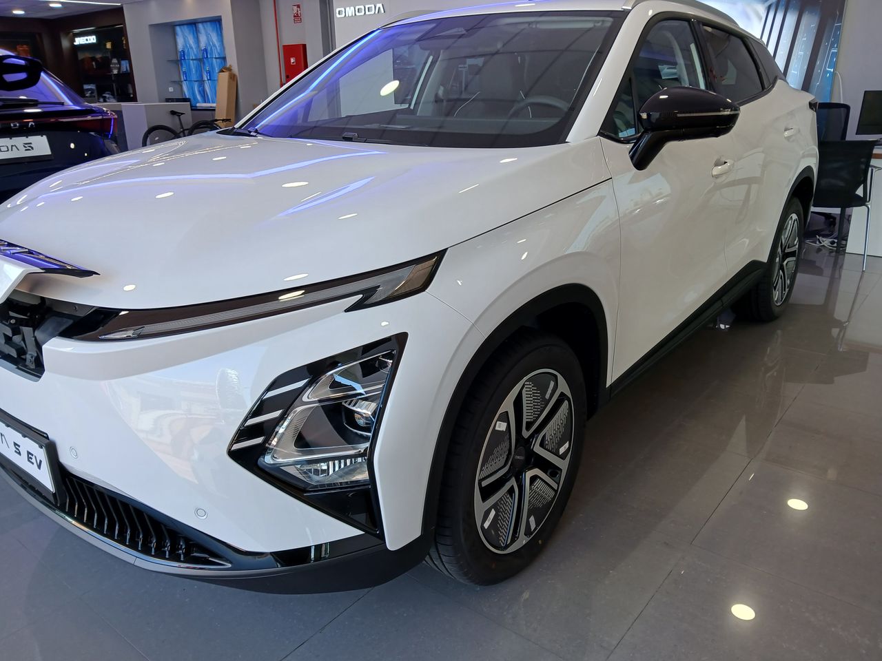 omoda 5 ev 2025 / foto grande (3)