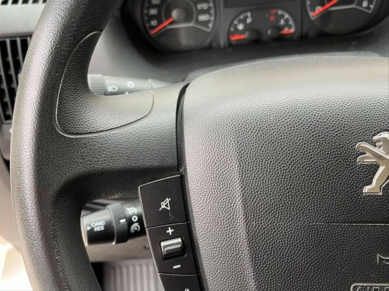 Peugeot Boxer 335 L2 H2 BHDI 103kW 140CV SS 6 V. M - foto 15