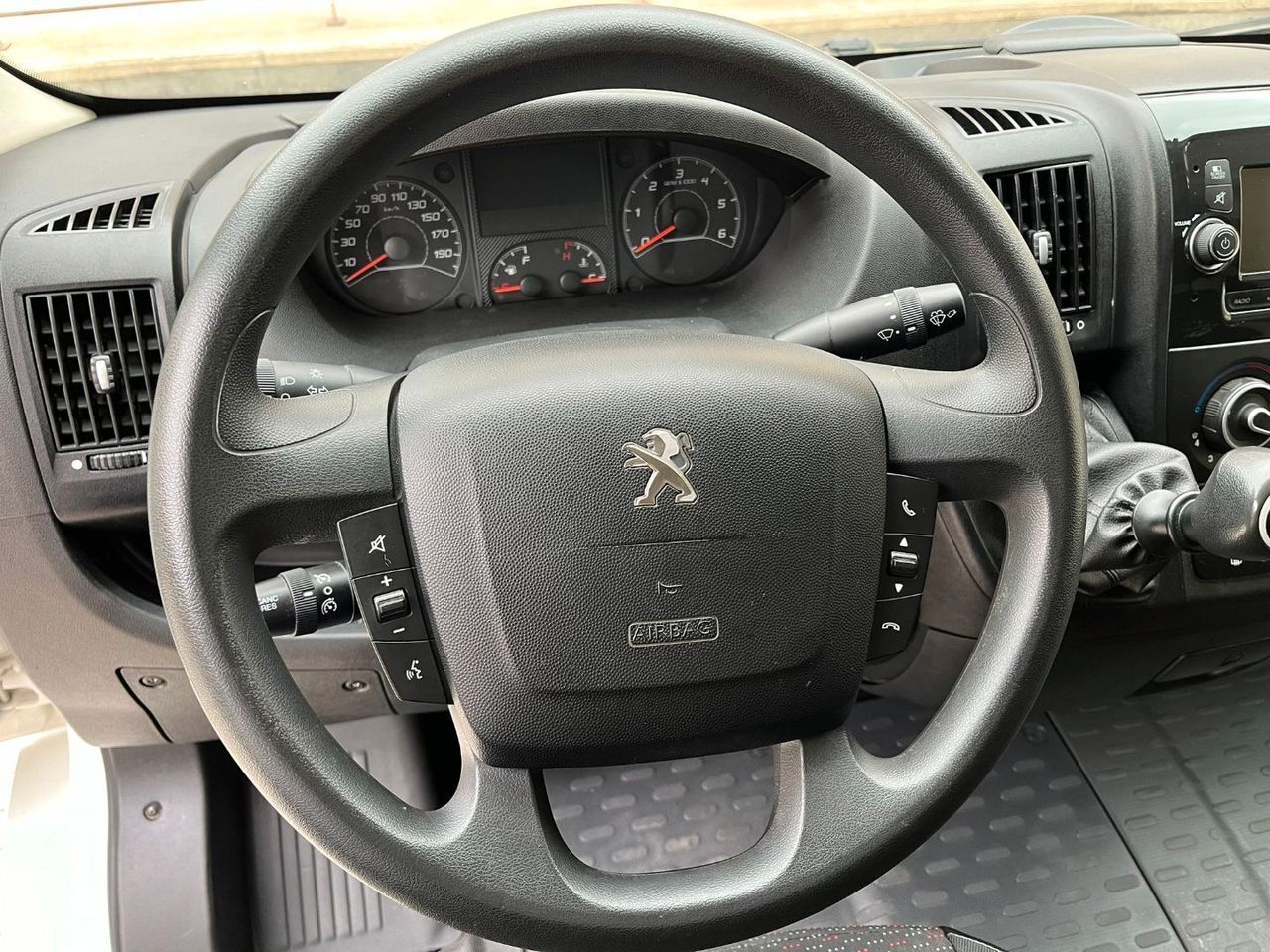 Peugeot Boxer 335 L2 H2 BHDI 103kW 140CV SS 6 V. M - foto 14