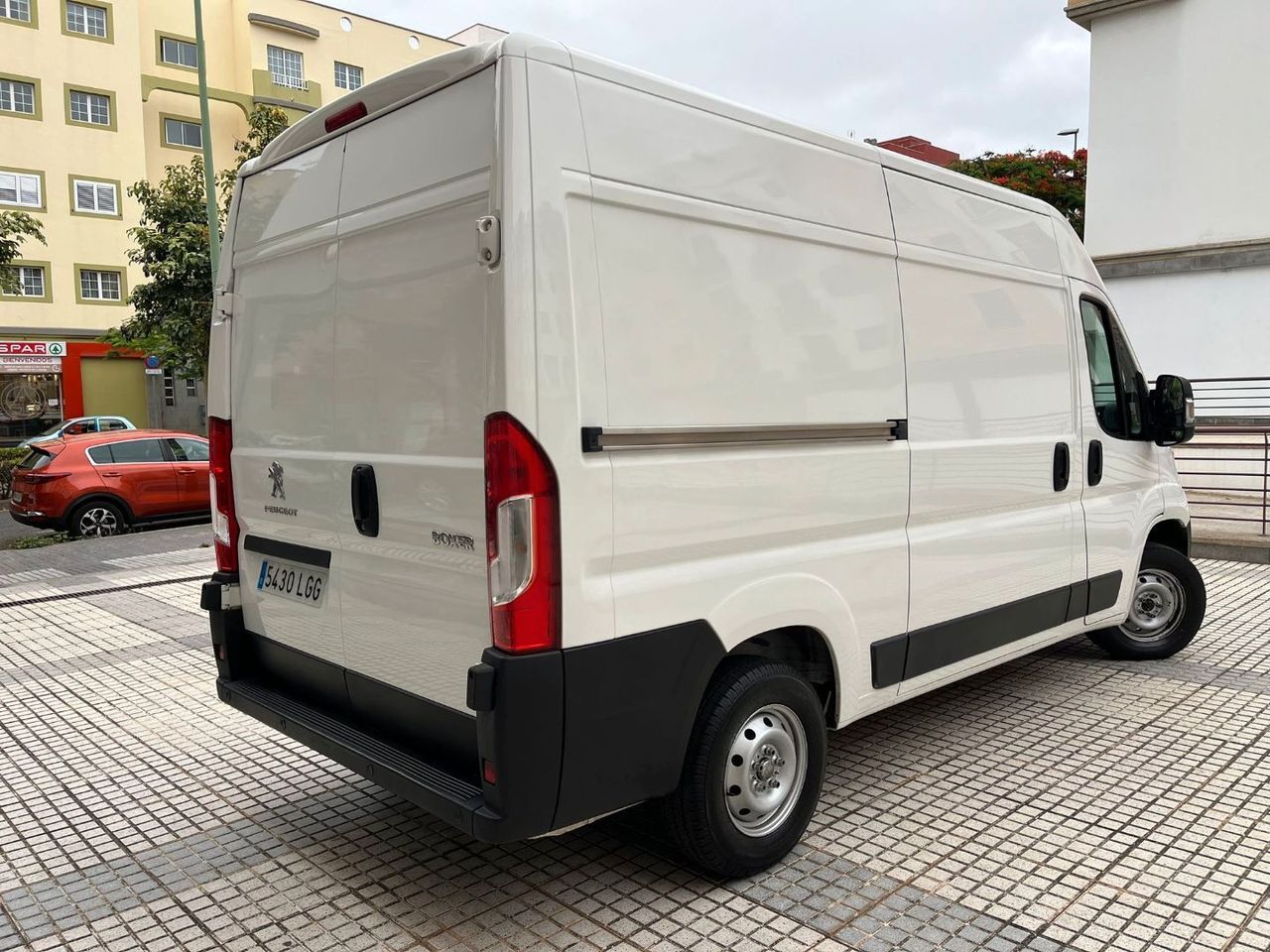 Peugeot Boxer 335 L2 H2 BHDI 103kW 140CV SS 6 V. M - foto 3