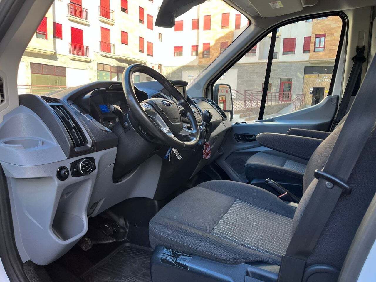 bg