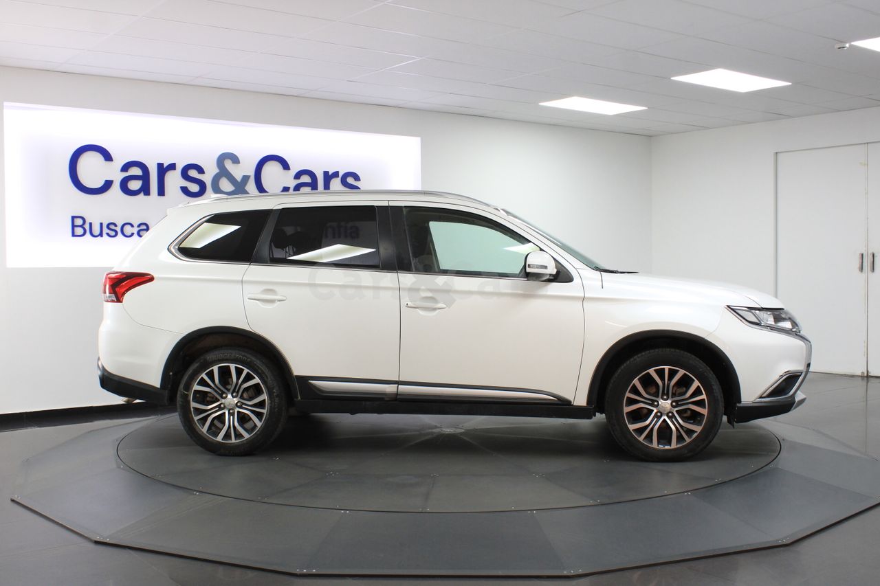 mitsubishi outlander 2018 / foto grande (3)