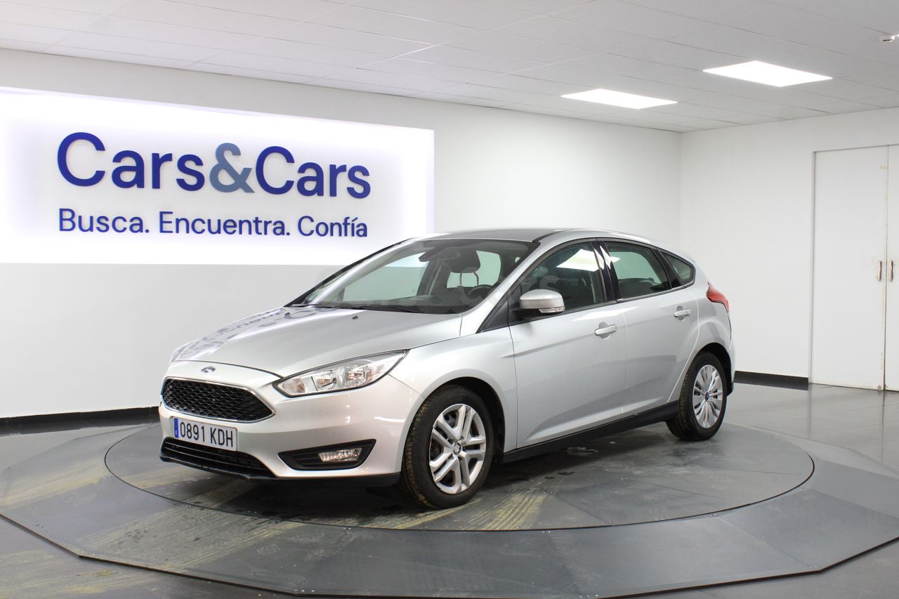 Foto ford focus 2017 /