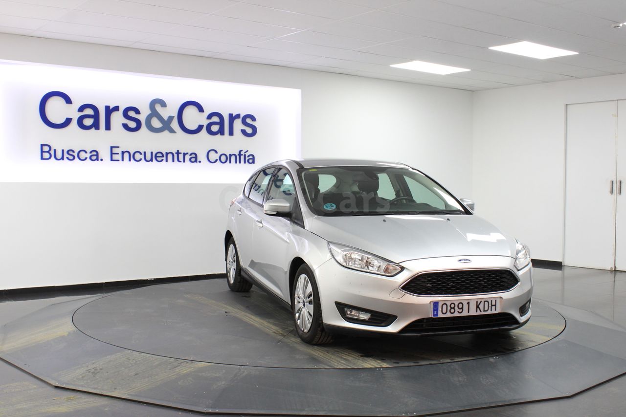 ford focus 2017 / foto grande (2)