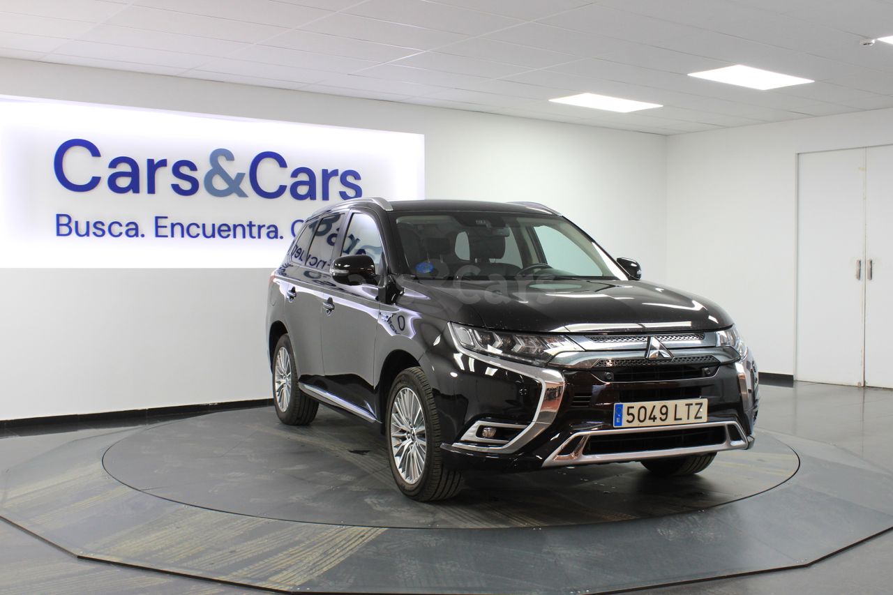 mitsubishi outlander 2021 / foto grande (2)