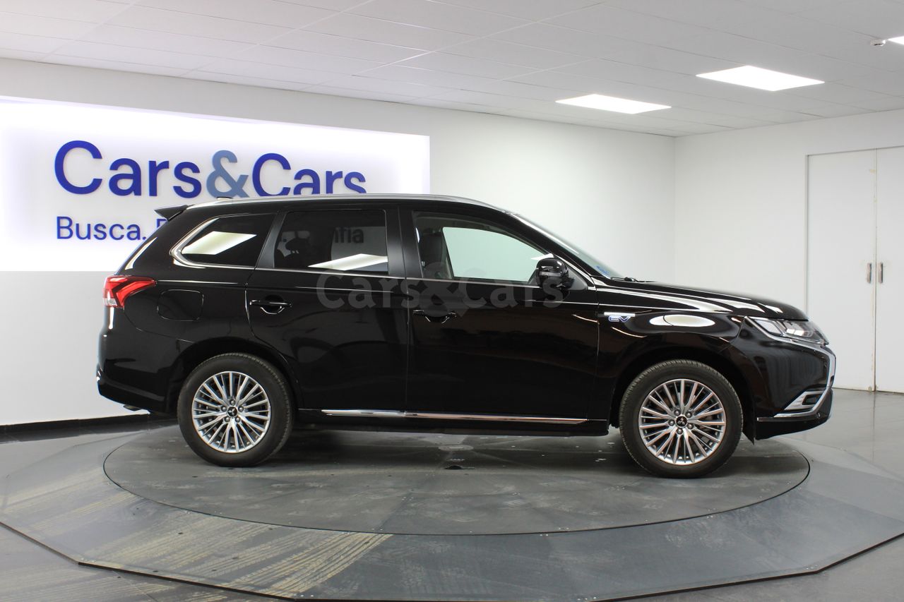 mitsubishi outlander 2021 / foto grande (3)