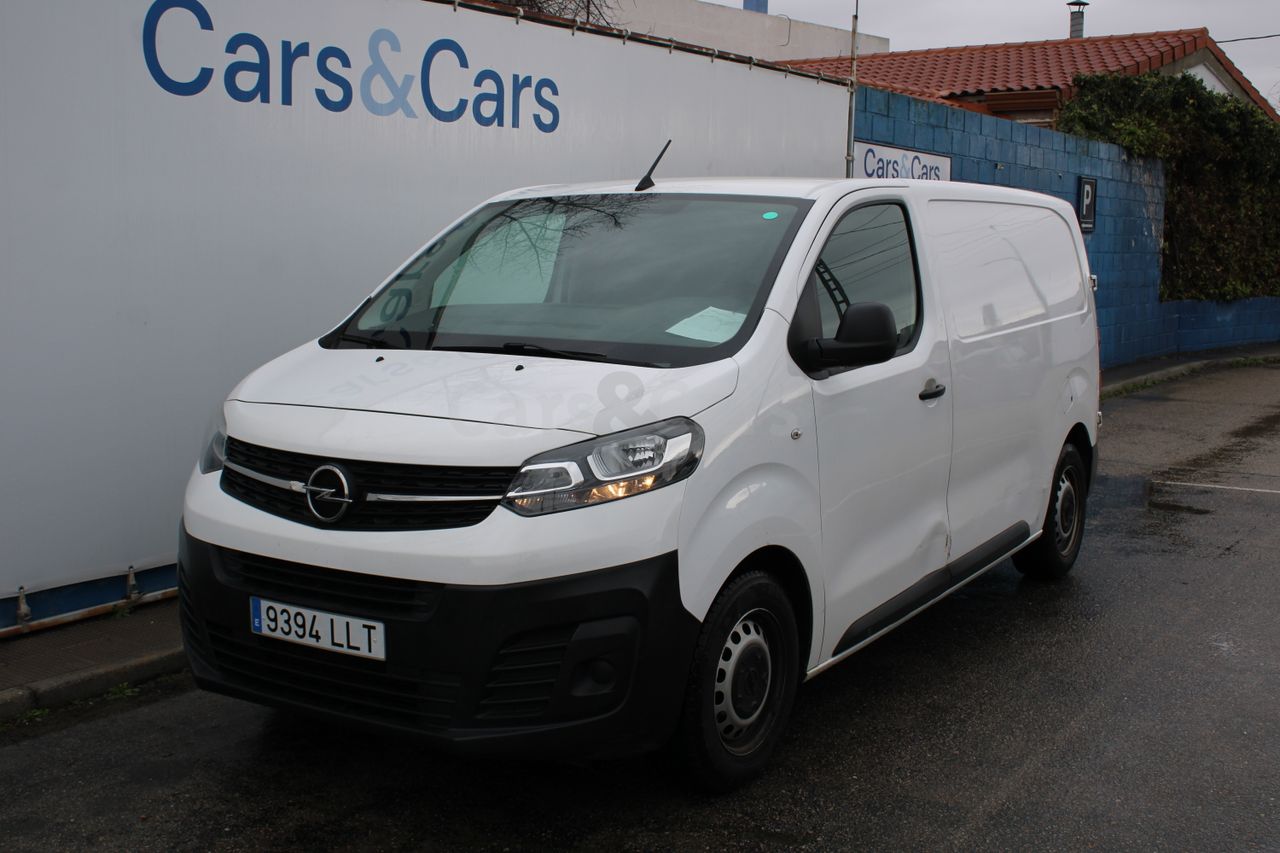 Soy carla  de segunda mano - opel vivaro 2020 /