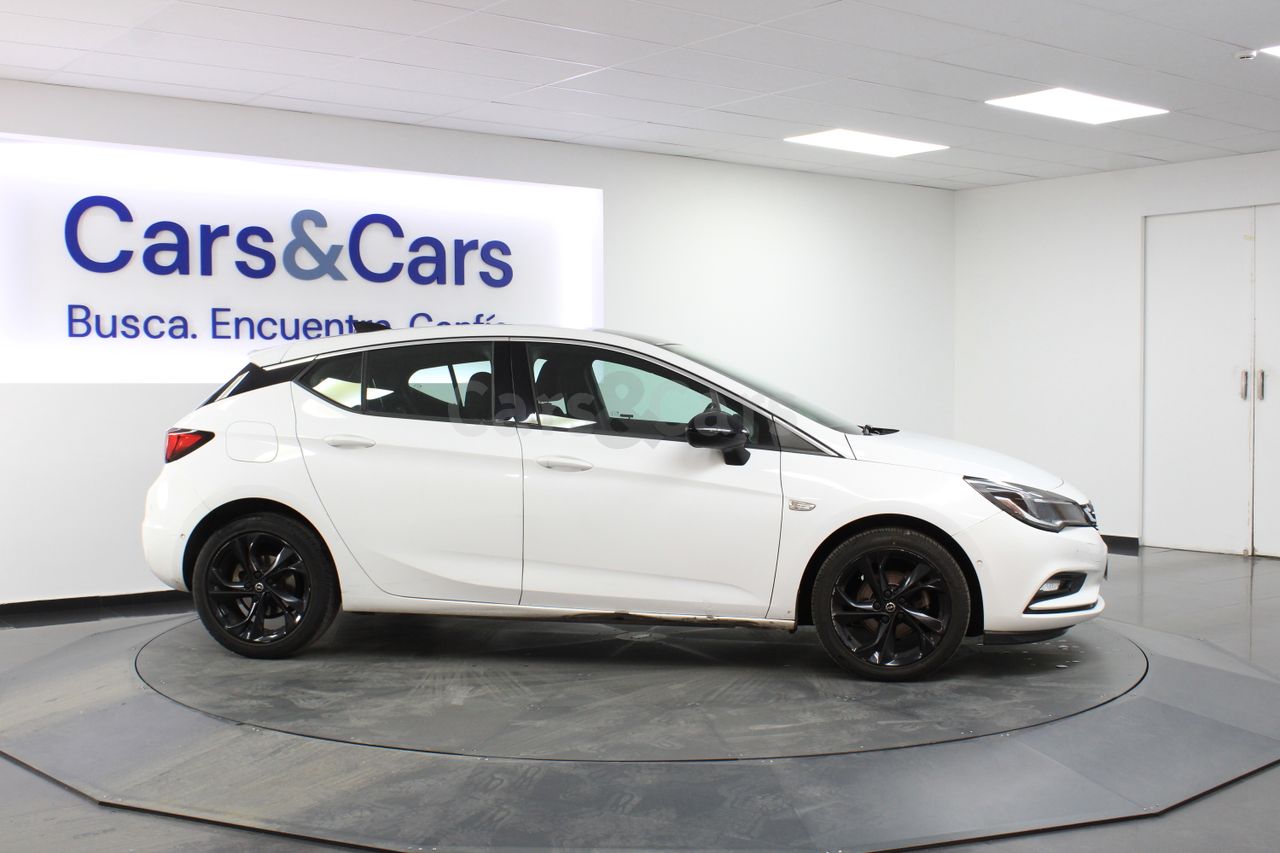 opel astra 2018 / foto grande (3)