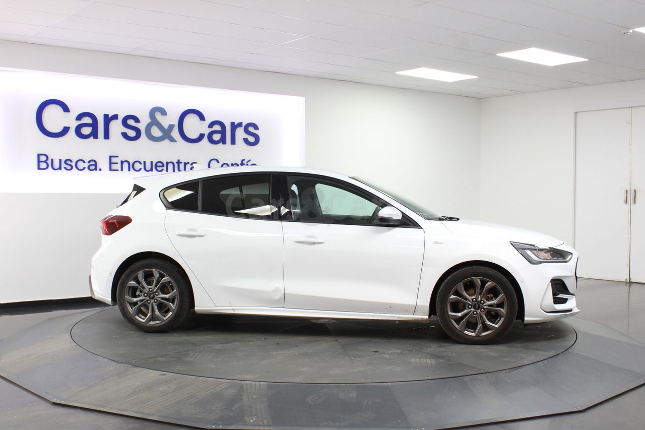 ford focus 2022 / foto grande (3)