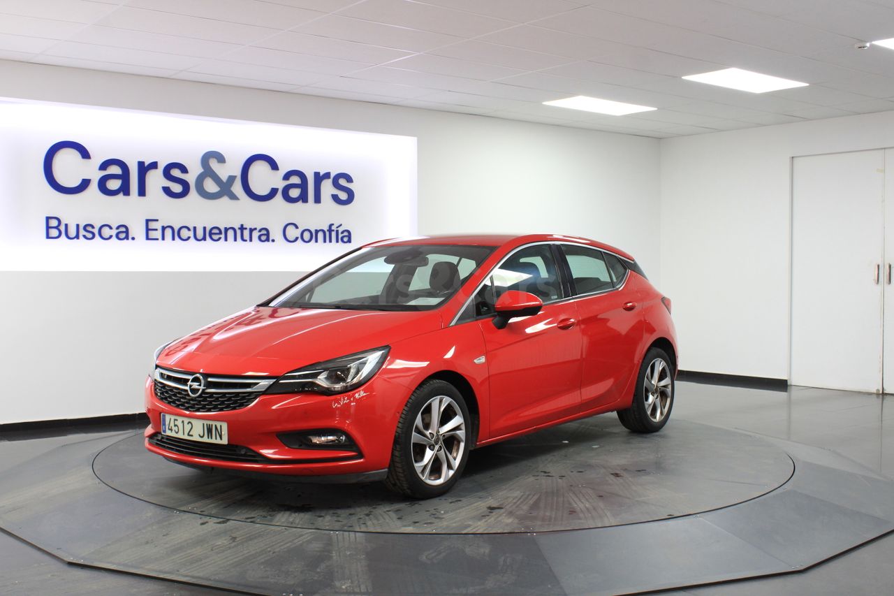 Foto opel astra 2017 /