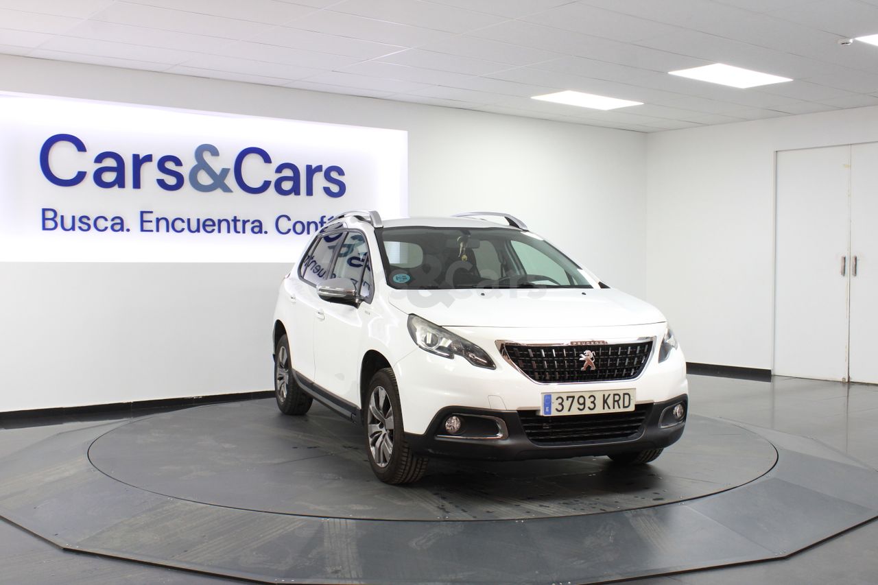 peugeot 2008 2018 / foto grande (2)