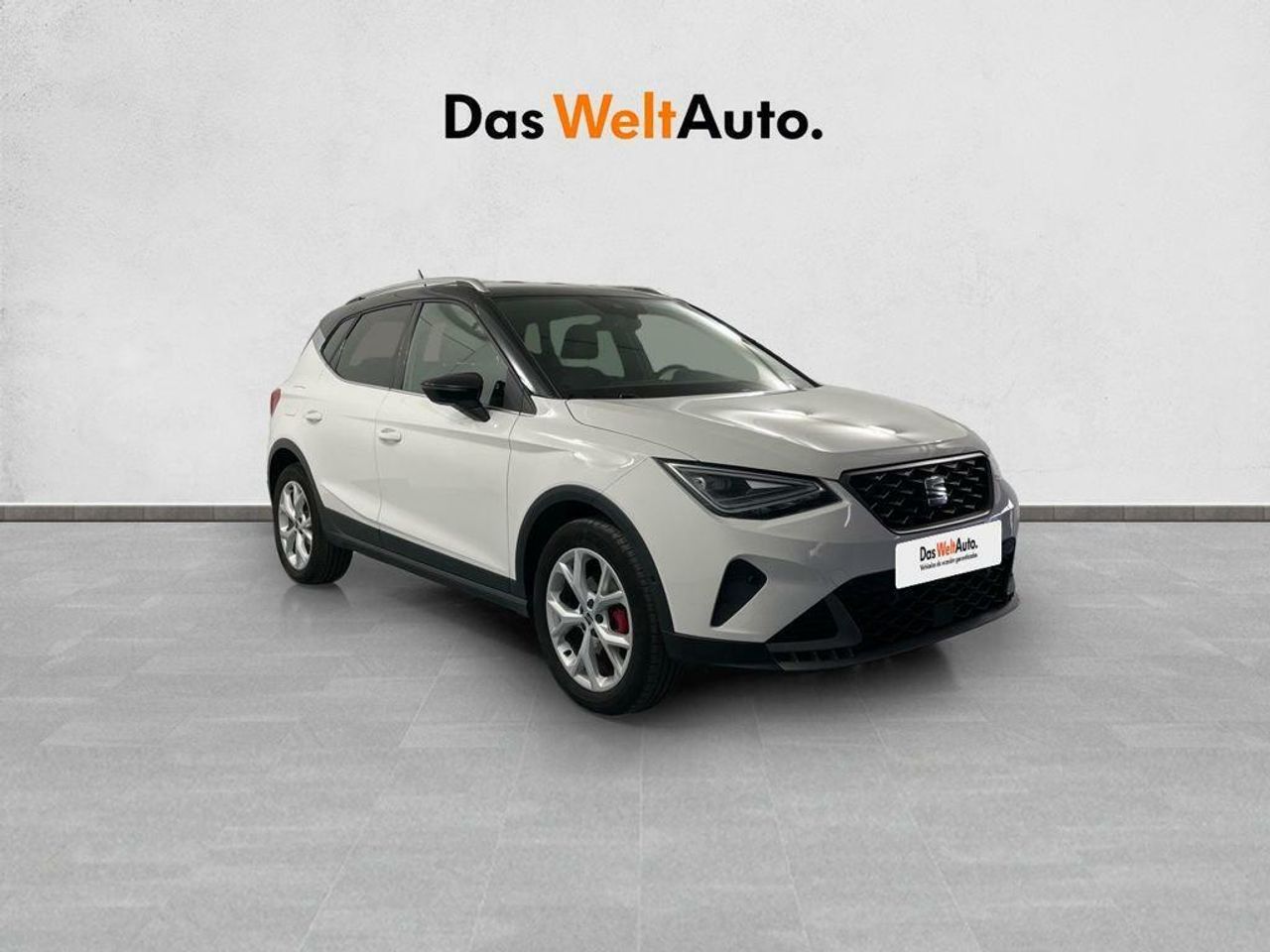 Ds 3 volante de cuero  de segunda mano - seat arona 2024 /