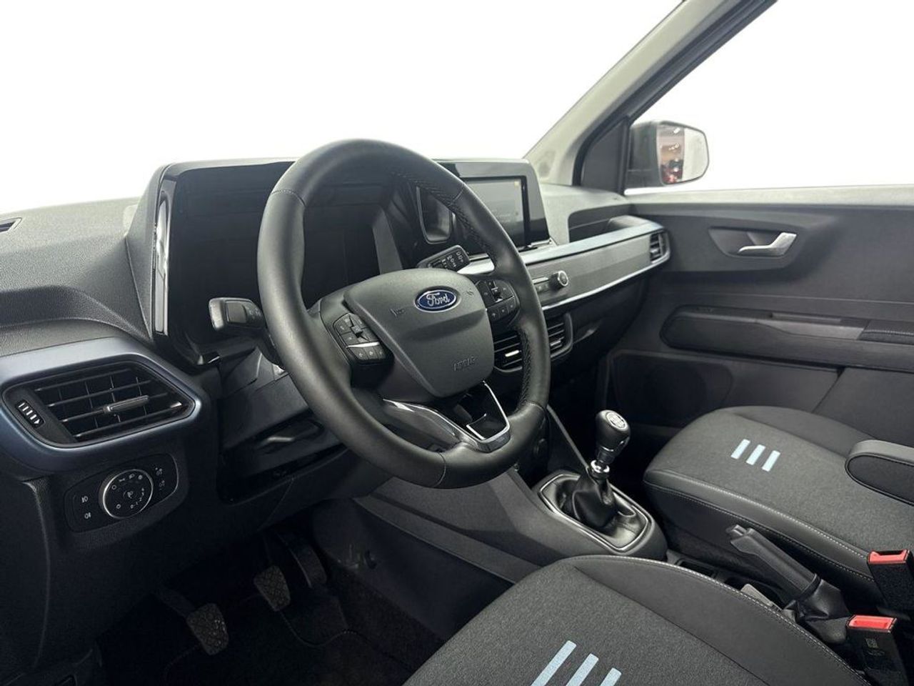 Ford Tourneo Courier 1.0 Ecoboost Active - foto 10