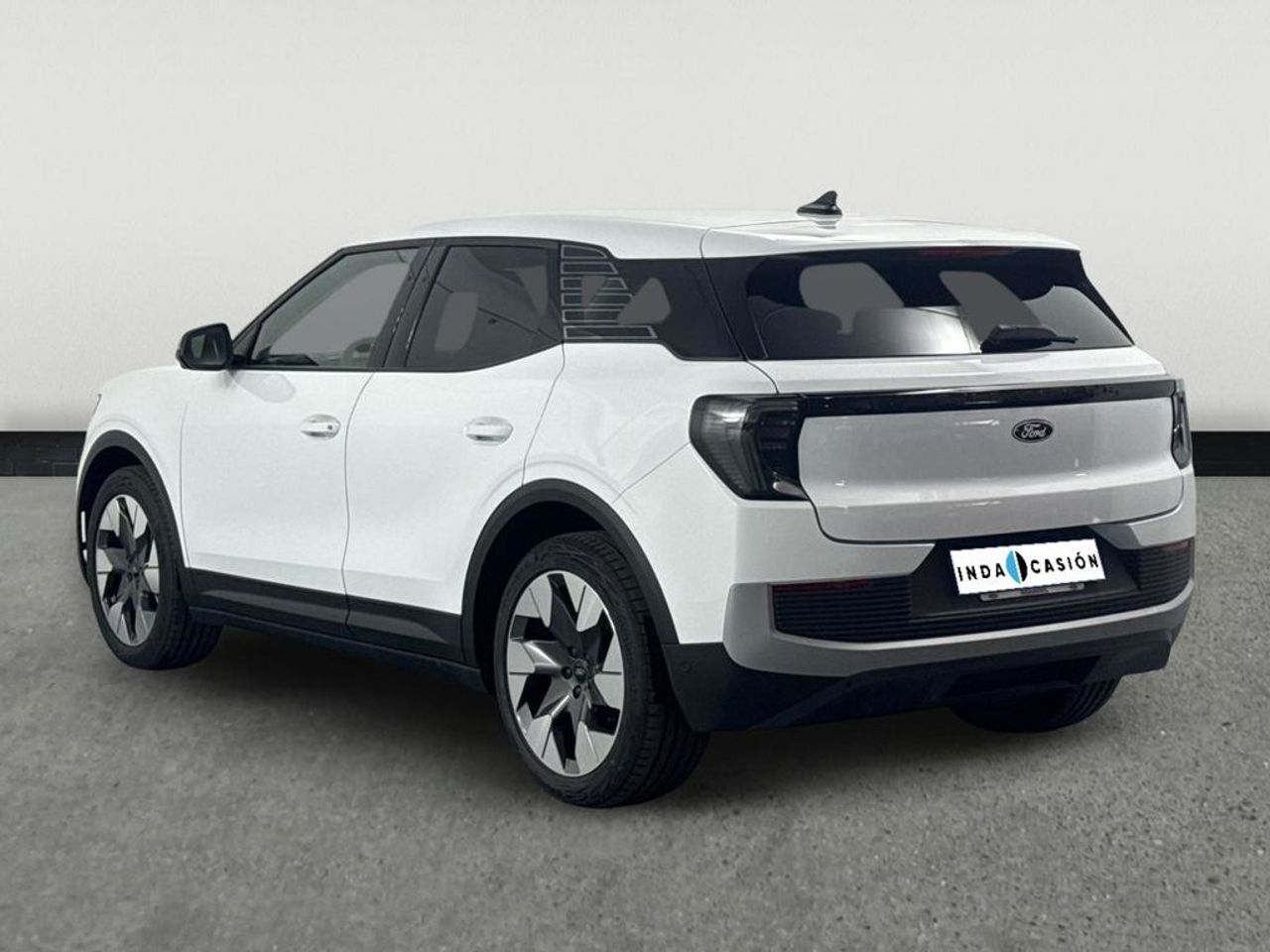 Ford Explorer premium rango extendido rwd 77kwh (286cv) - foto 3