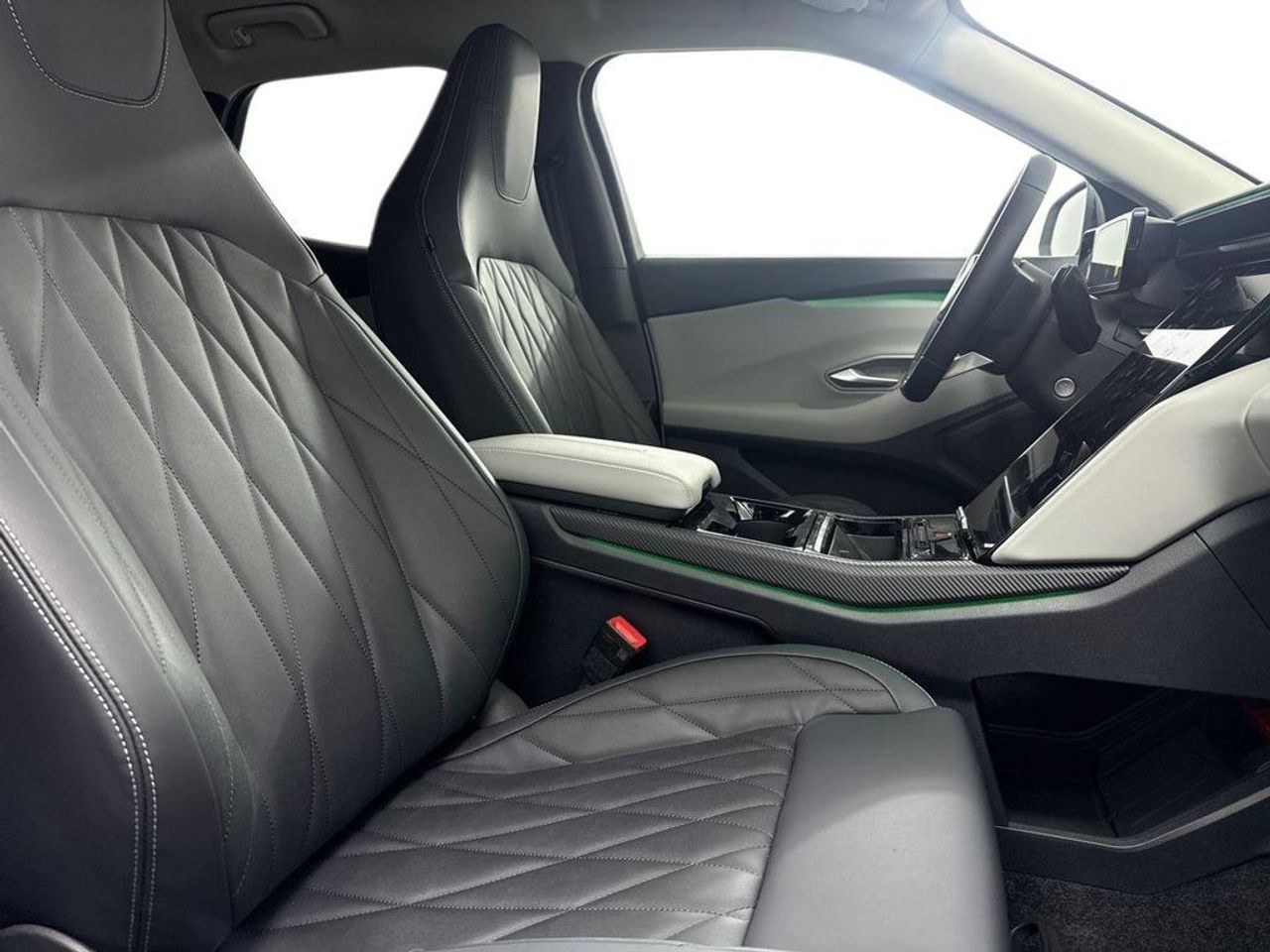 Ford Explorer premium rango extendido rwd 77kwh (286cv) - foto 16