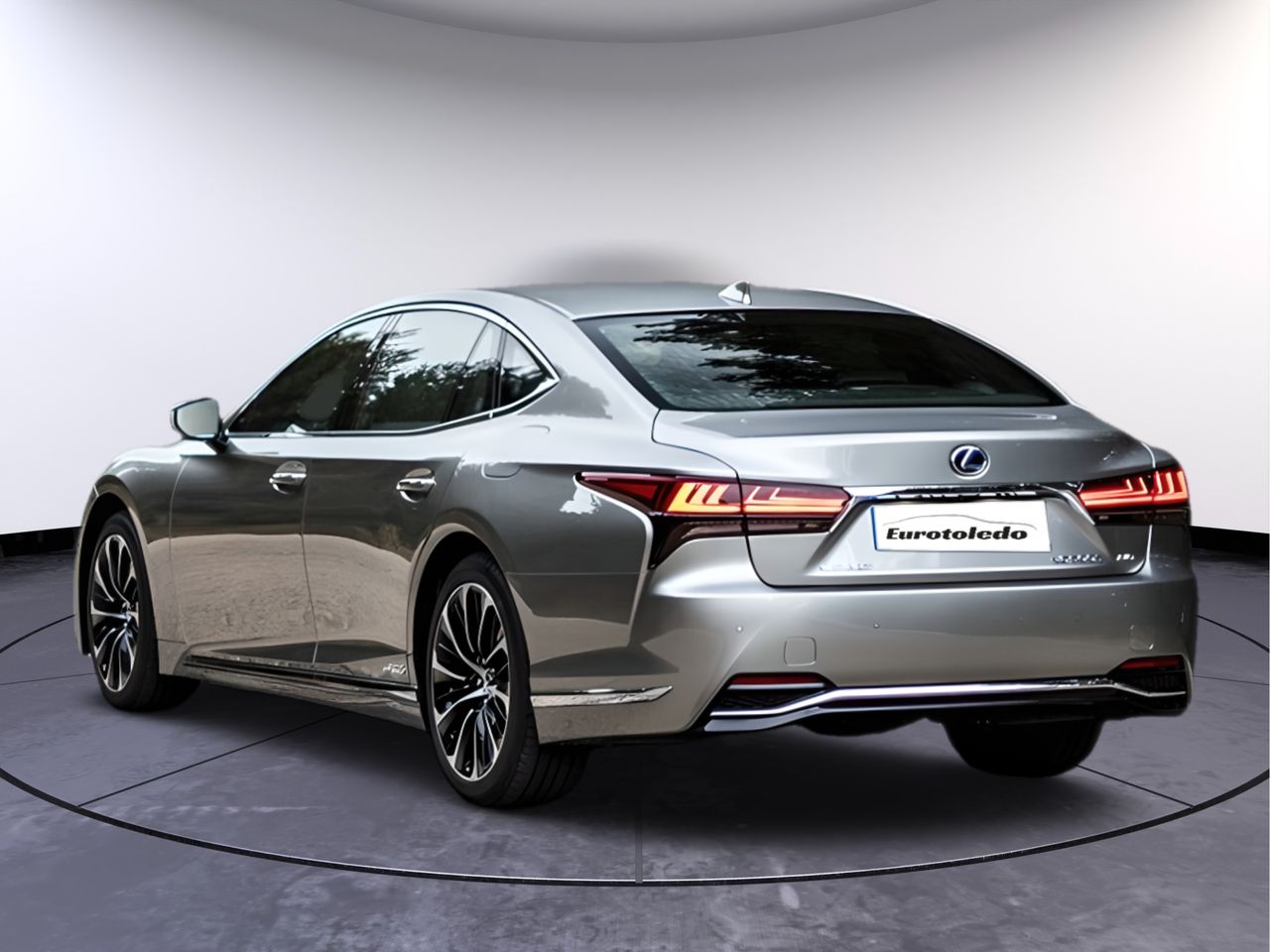 lexus ls 2022 / foto grande (2)