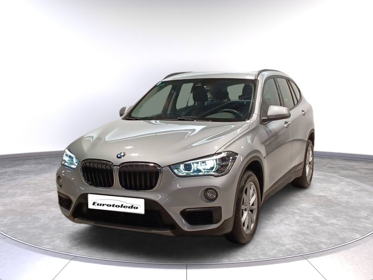 Herramienta taller chapa pintura  de segunda mano - bmw x1 2019 /