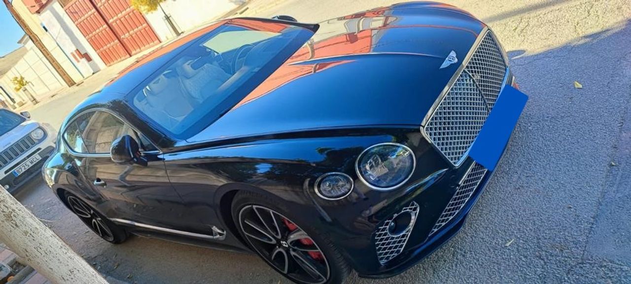 foto de bentley continental gt 2019 de segunda mano
