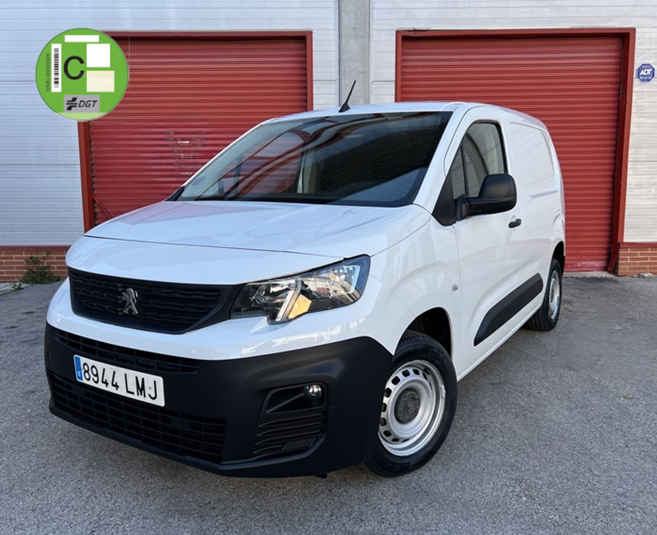 Foto peugeot partner 2021 /