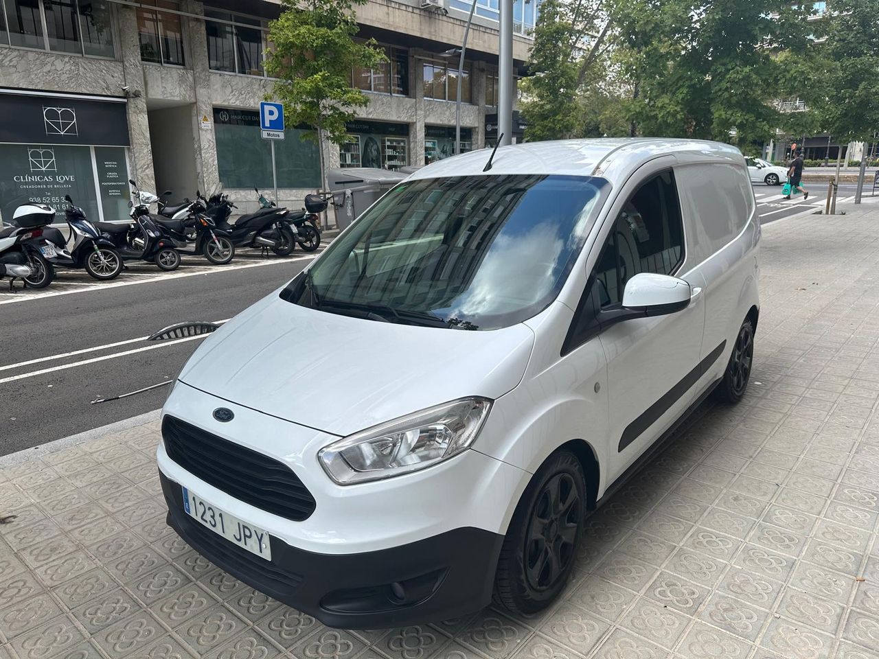 Foto ford tourneo courier 2016 /