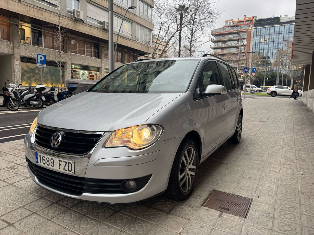 Foto volkswagen touran 2008 /