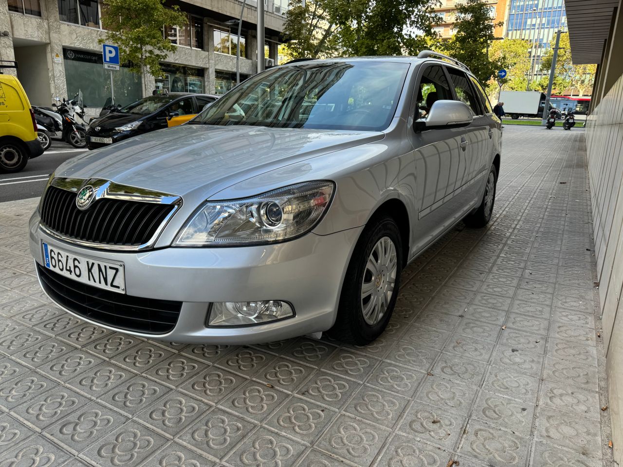 Tractores mulas mecanicas  de segunda mano - skoda octavia 2011 /