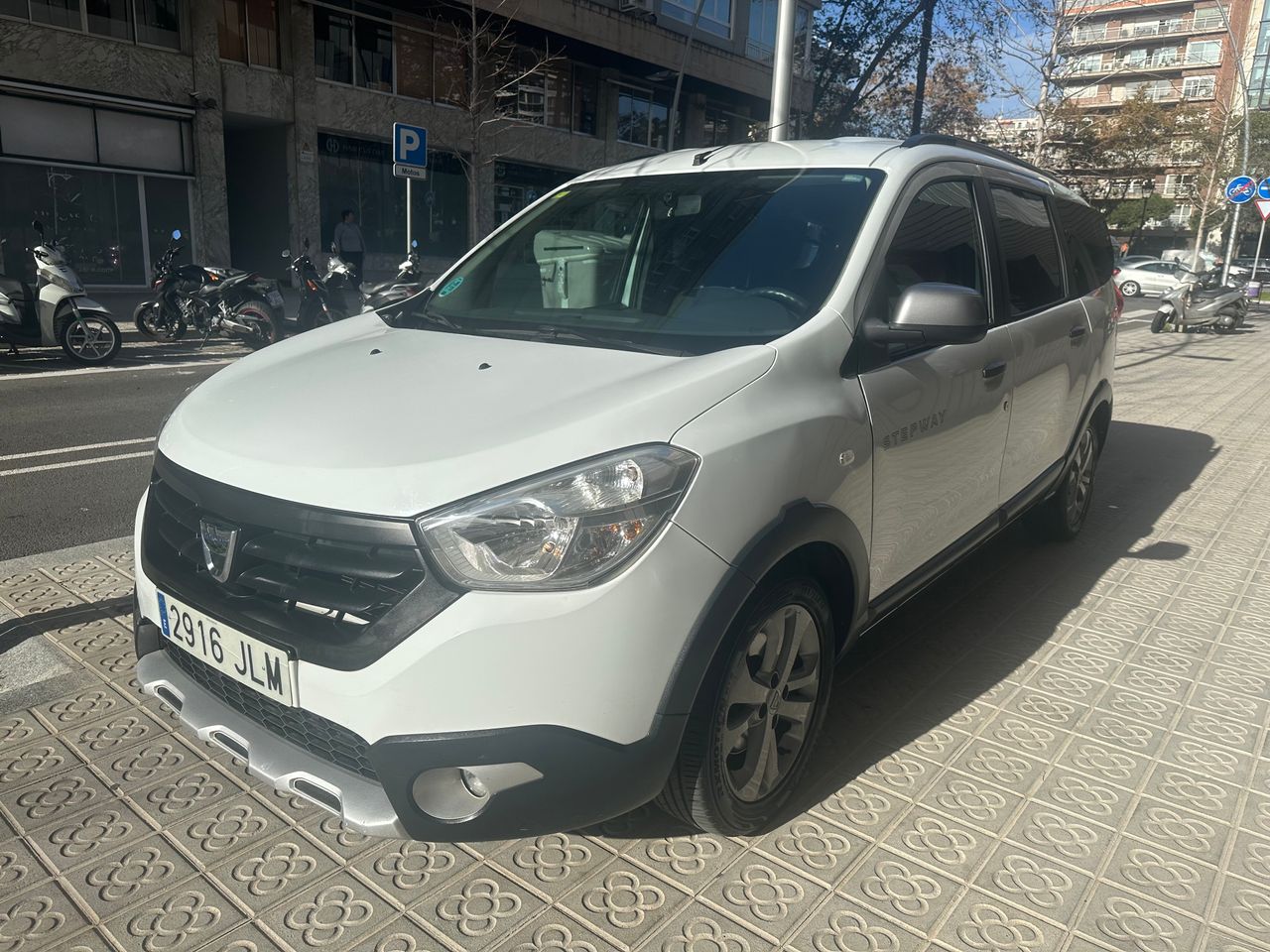 Foto dacia lodgy 2016 /