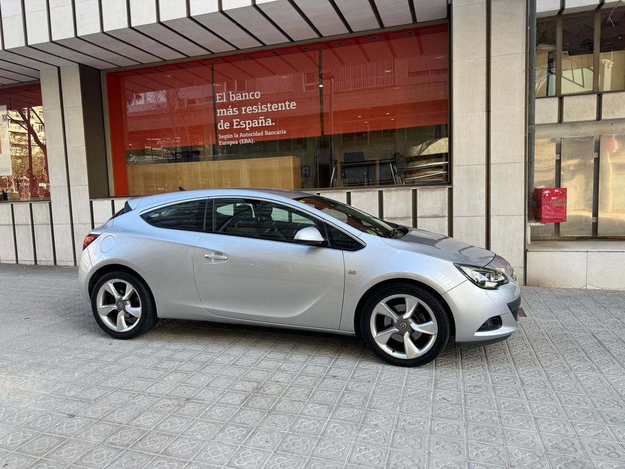 opel astra 2012 / foto grande (3)