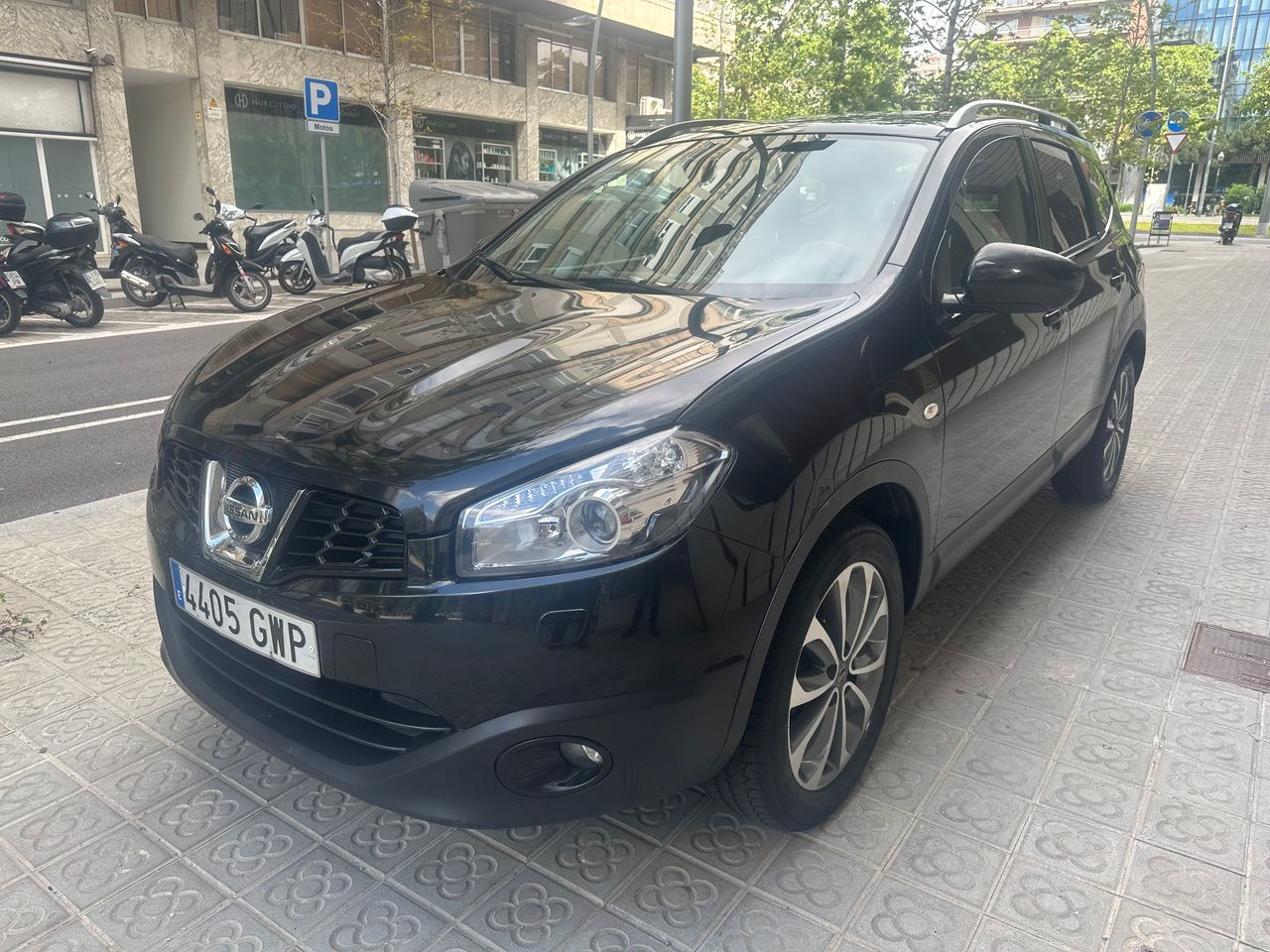 Nissan qashqai manual 6 marchas  de segunda mano - nissan qashqai+2 2010 /
