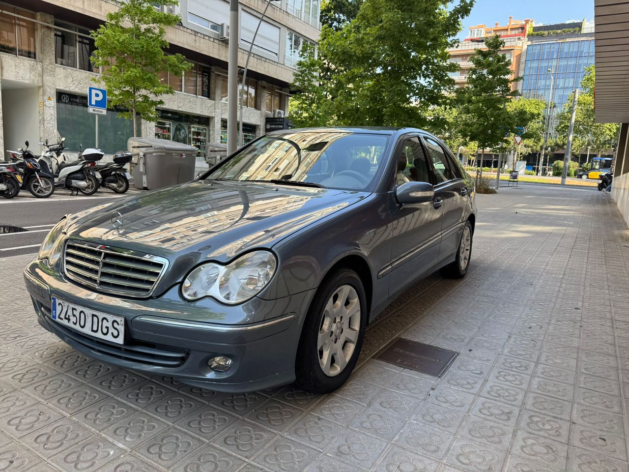 Foto mercedes clase c 2005 /