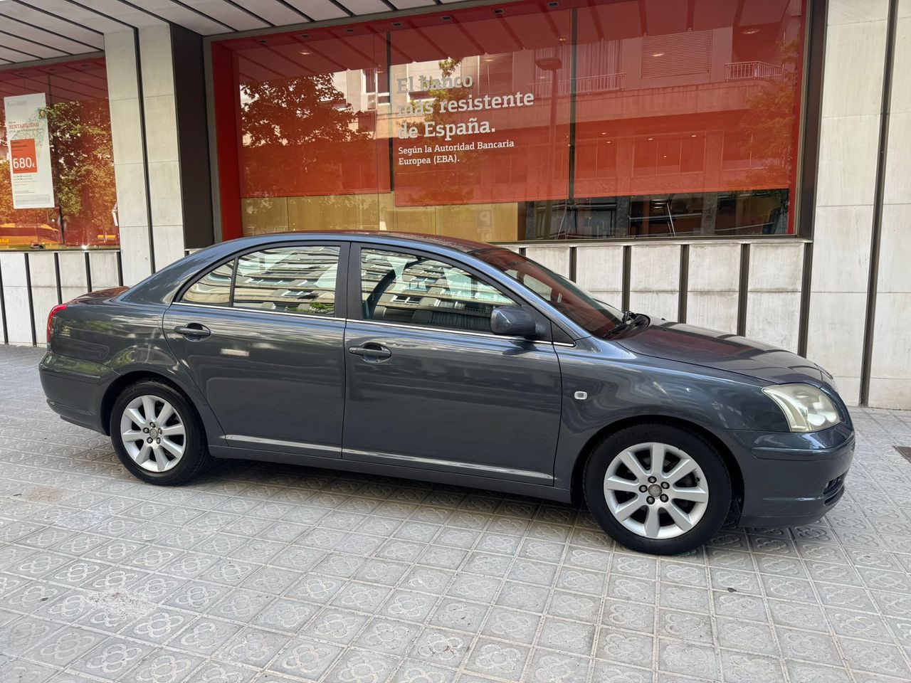 toyota avensis 2006 / foto grande (3)