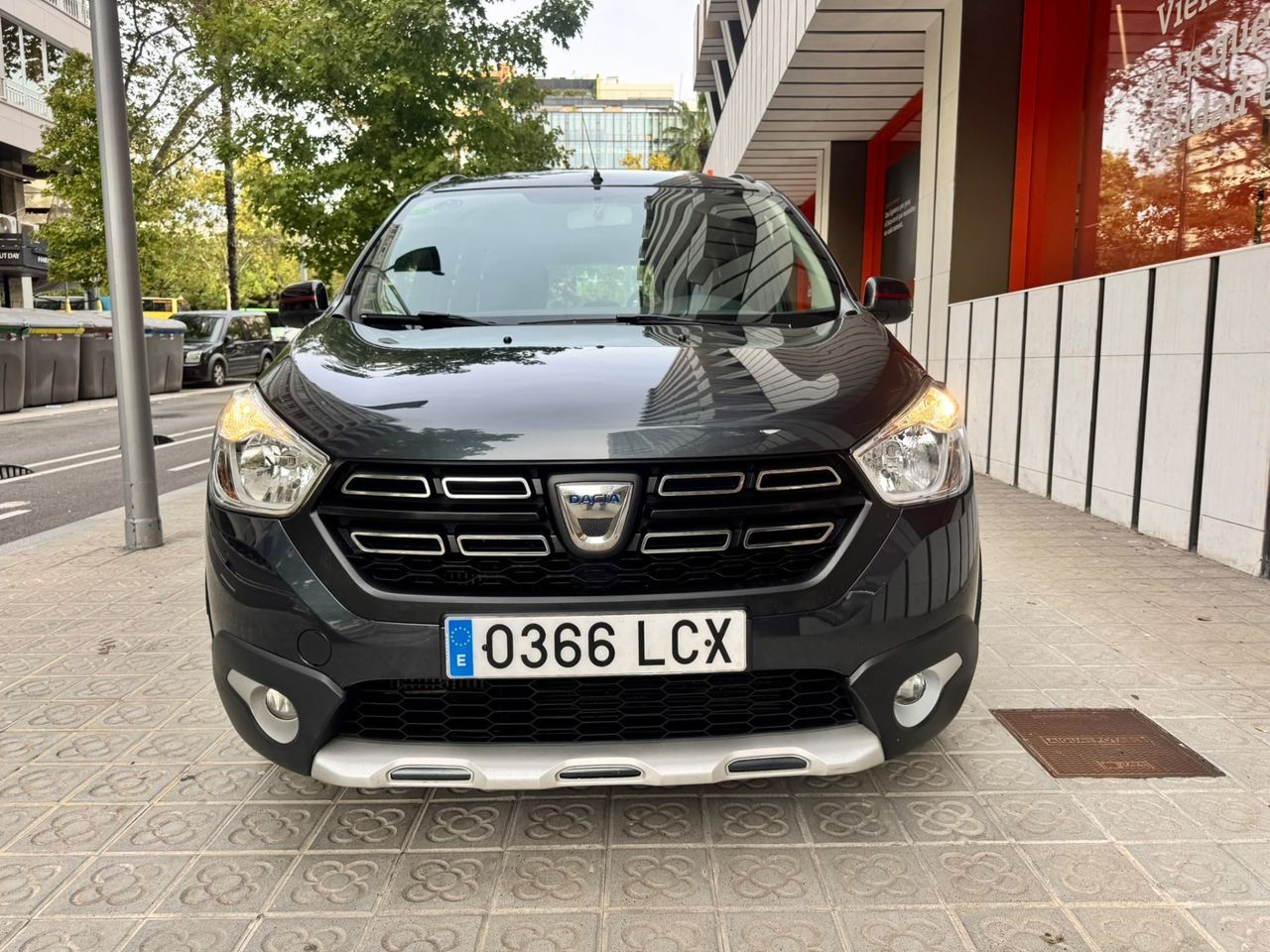 Dacia Lodgy SL Xplore TCE 96kW (130CV) 7Pl GPF - foto 2