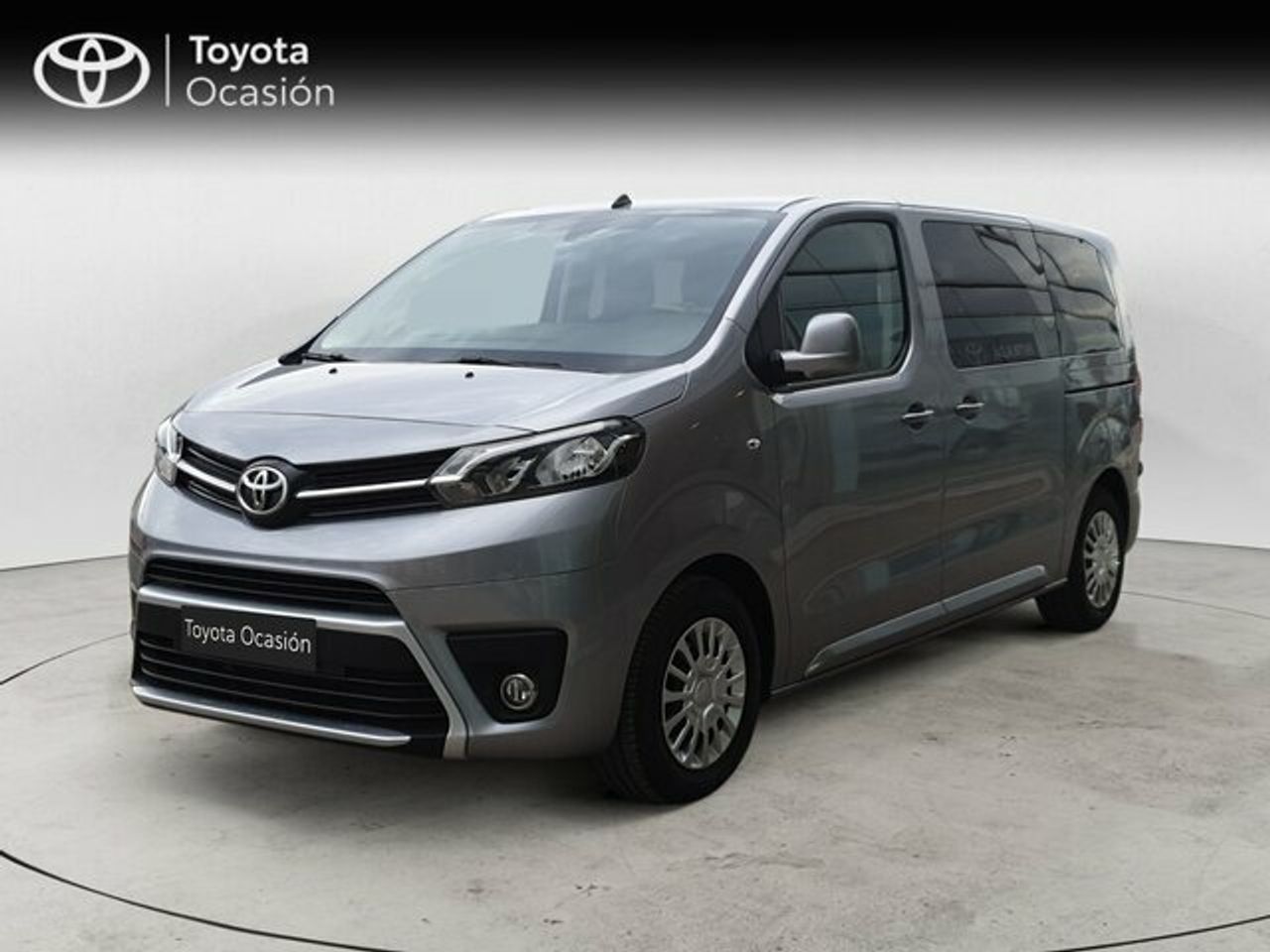 Foto toyota proace verso 2024 /