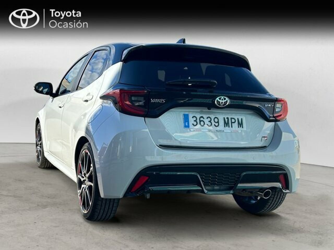 toyota yaris 2024 / foto grande (2)