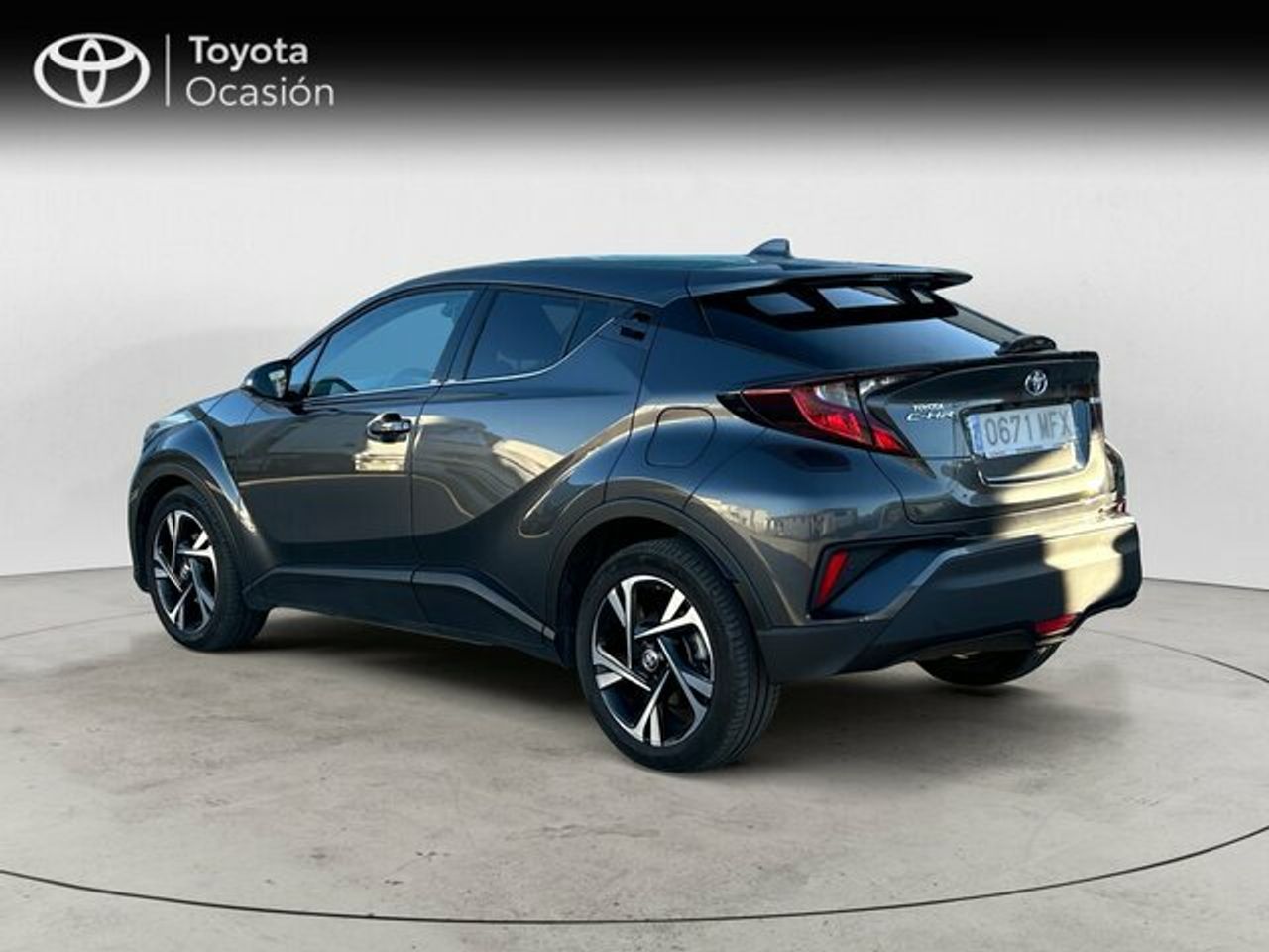 toyota c-hr 2023 / foto grande (2)