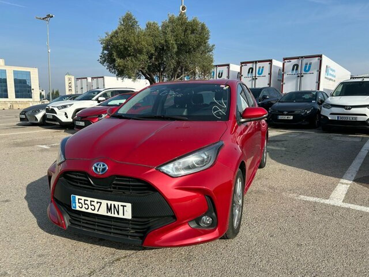 toyota yaris 2024 / foto grande (2)