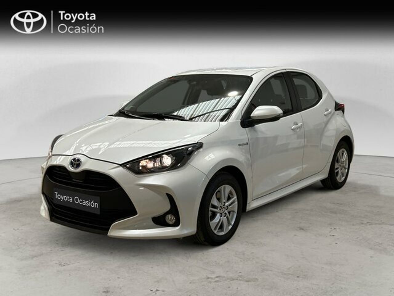 Foto toyota yaris 2021 /