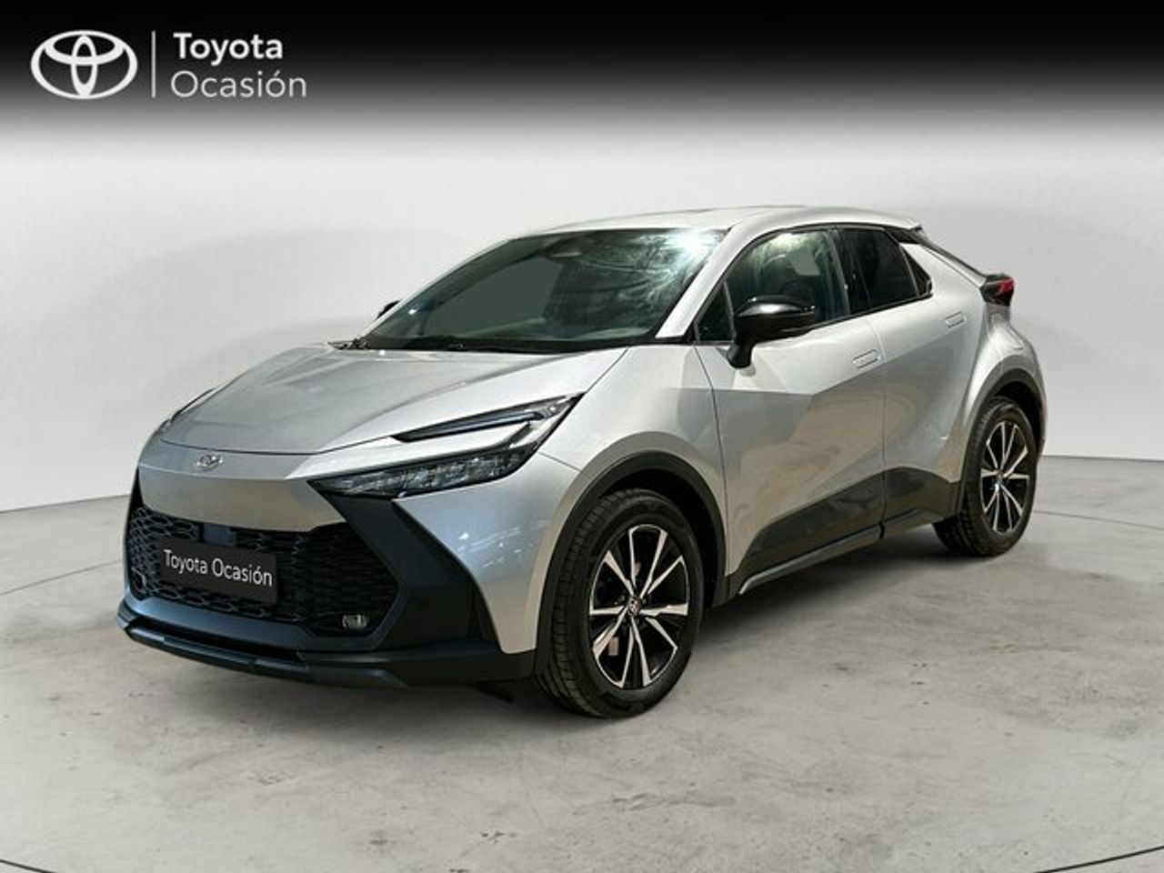 Foto toyota c-hr 2024 /