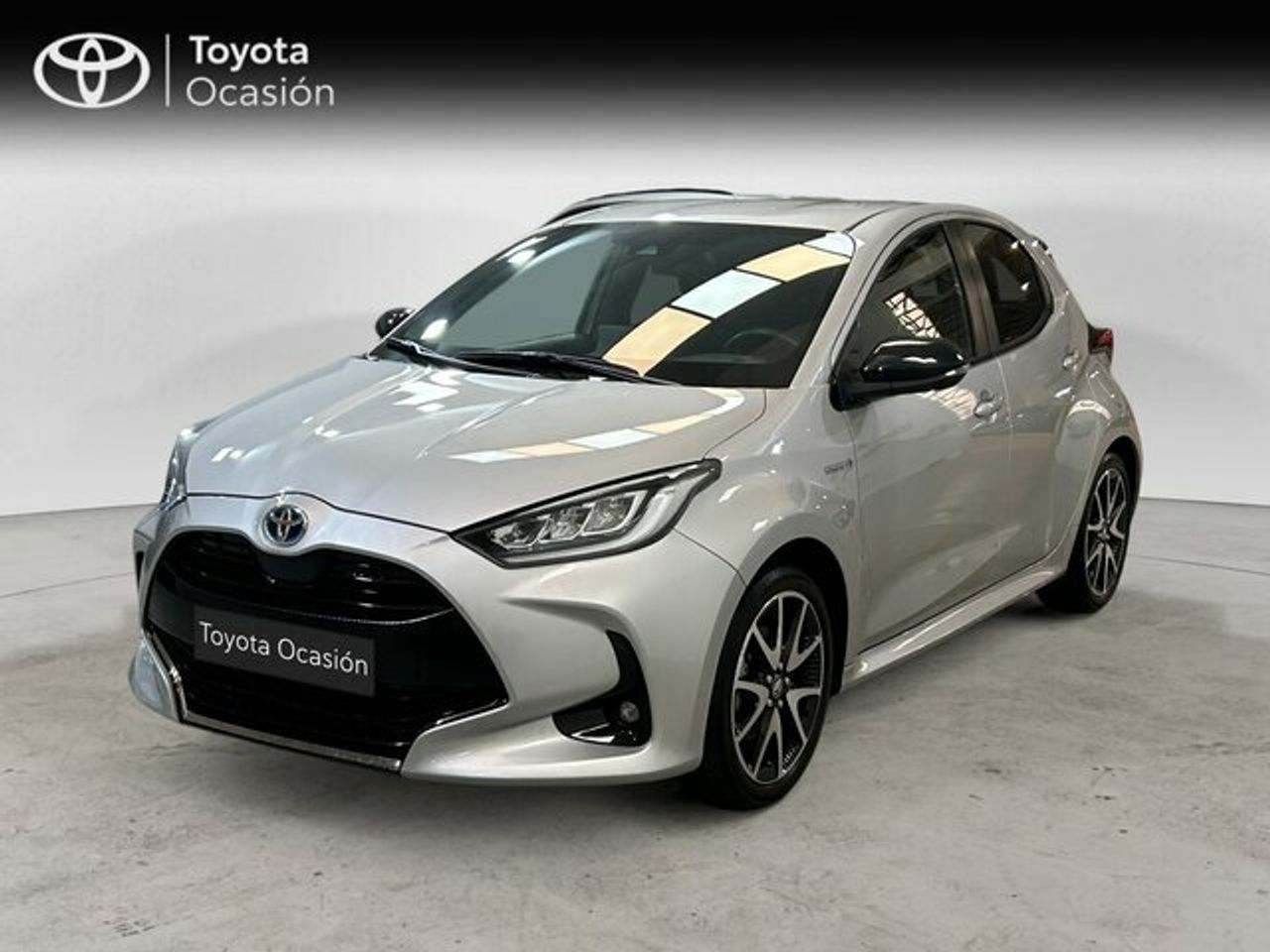 Foto toyota yaris 2021 /