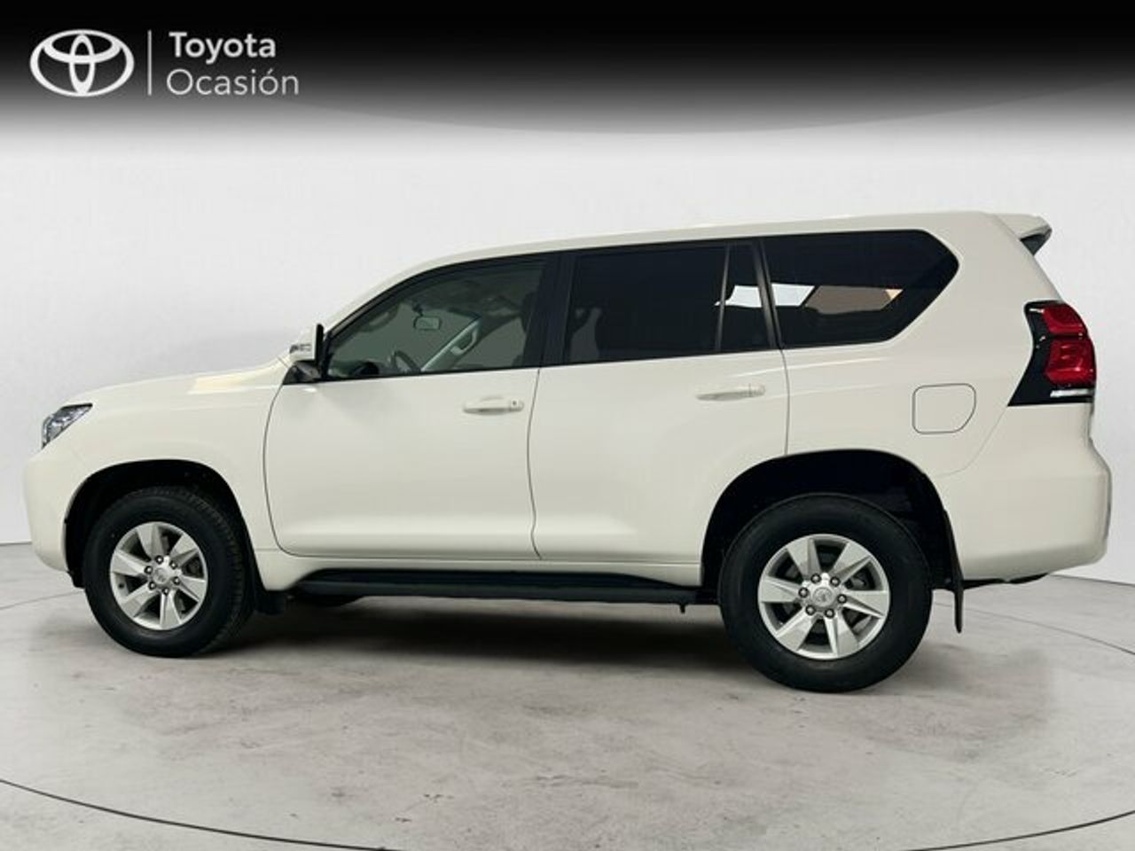 toyota land cruiser 2023 / foto grande (3)