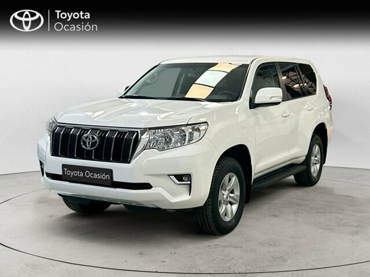 Foto toyota land cruiser 2023 /