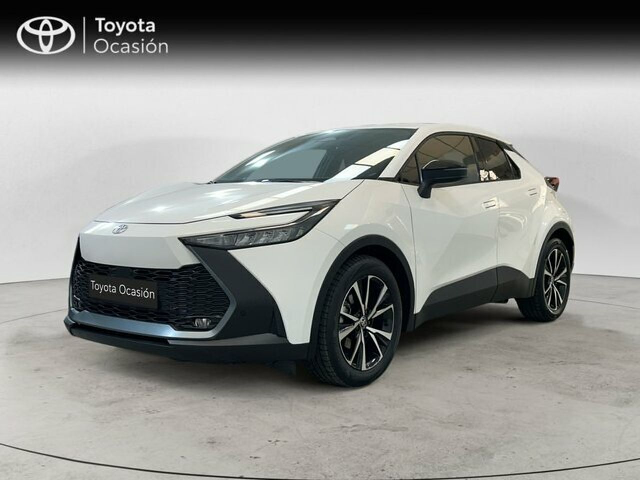 Foto toyota c-hr 2024 /