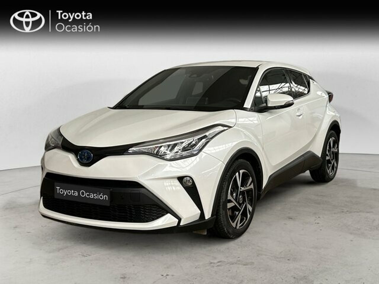 Foto toyota c-hr 2023 /