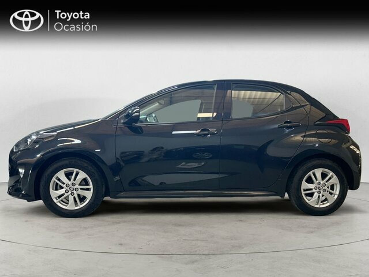 toyota yaris 2024 / foto grande (3)