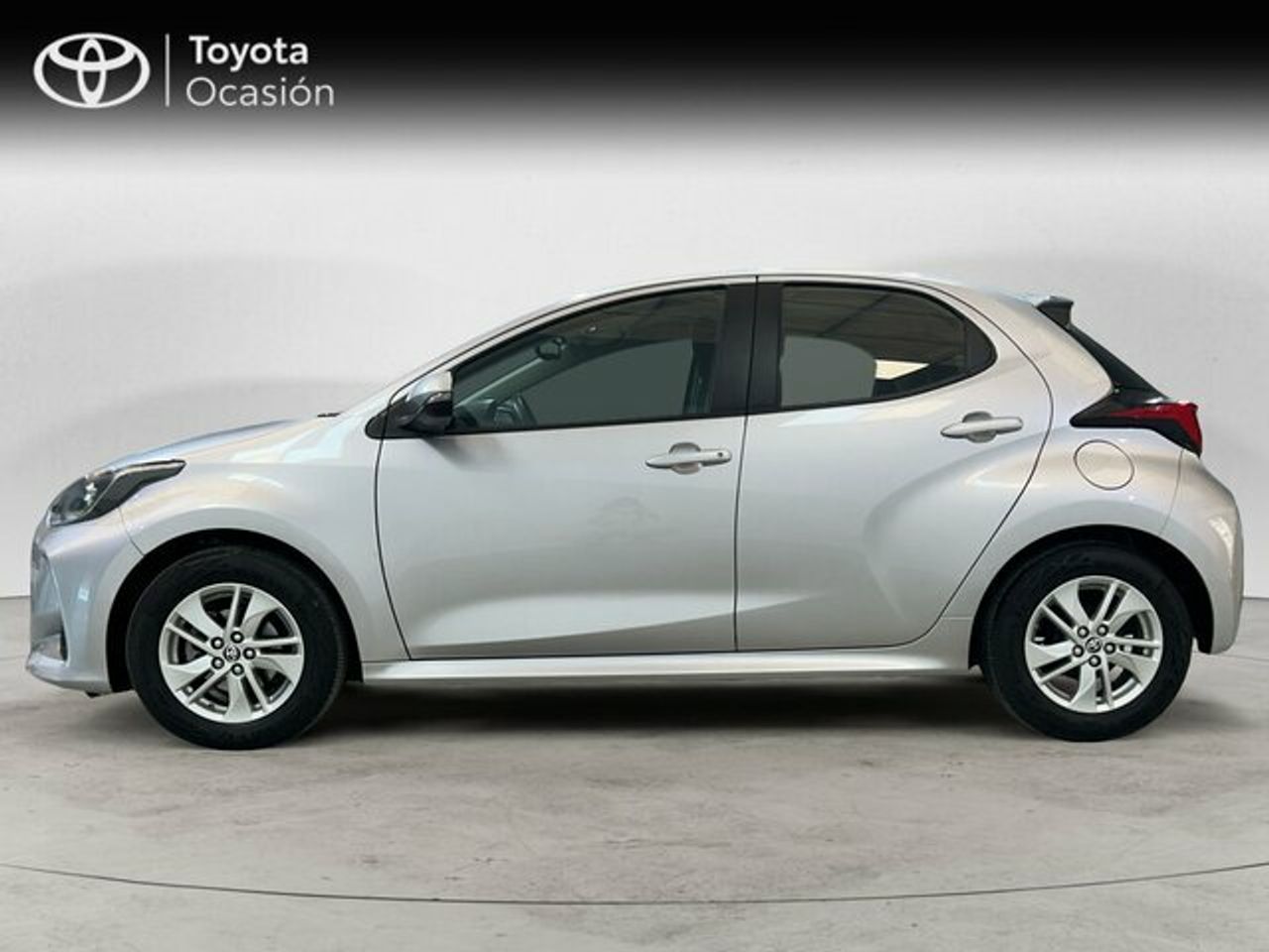 toyota yaris 2024 / foto grande (3)