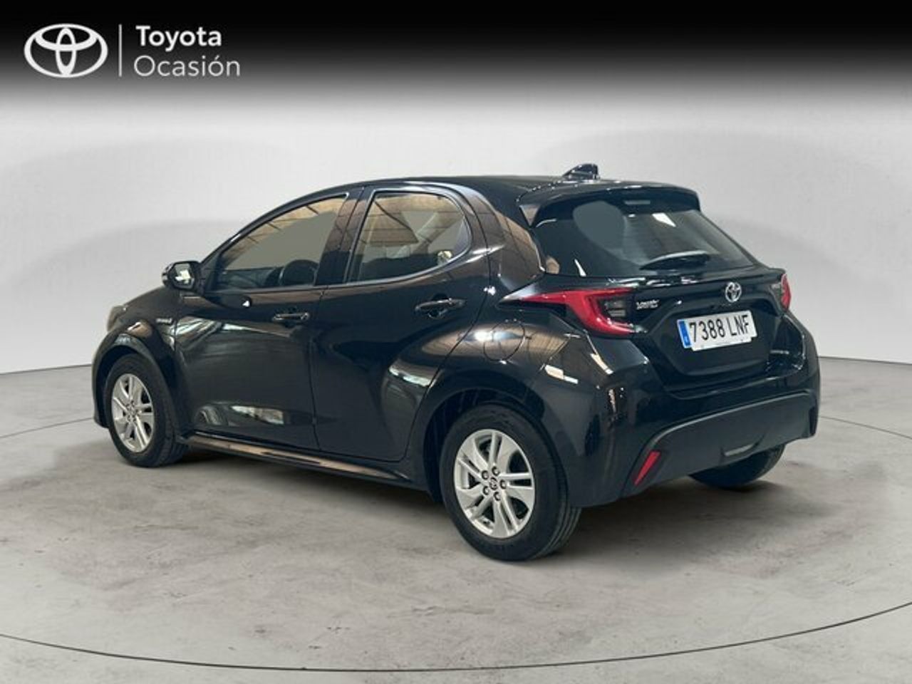 toyota yaris 2021 / foto grande (2)