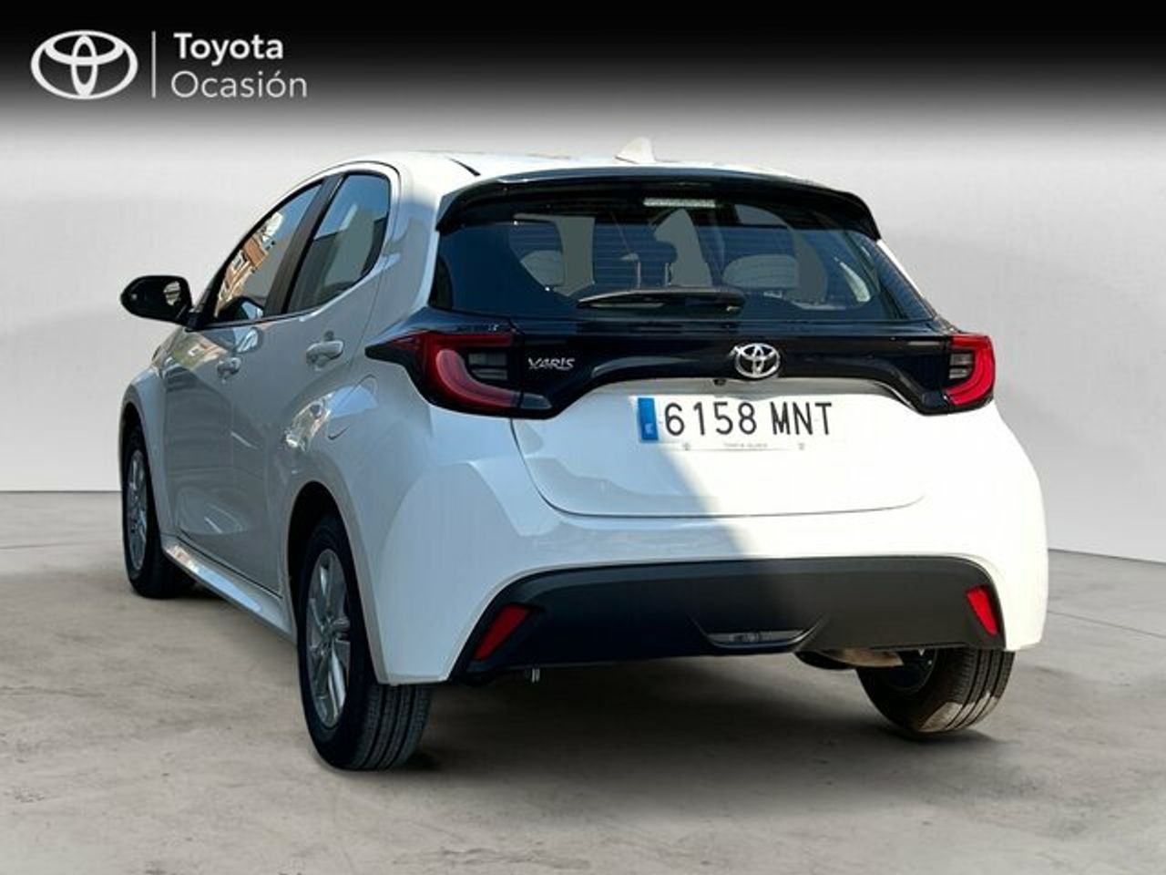 toyota yaris 2024 / foto grande (2)